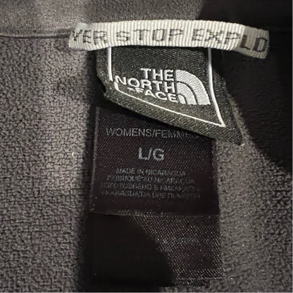 The North Face Women's Dark Gray Ski Jacket - Picture 4 of 5